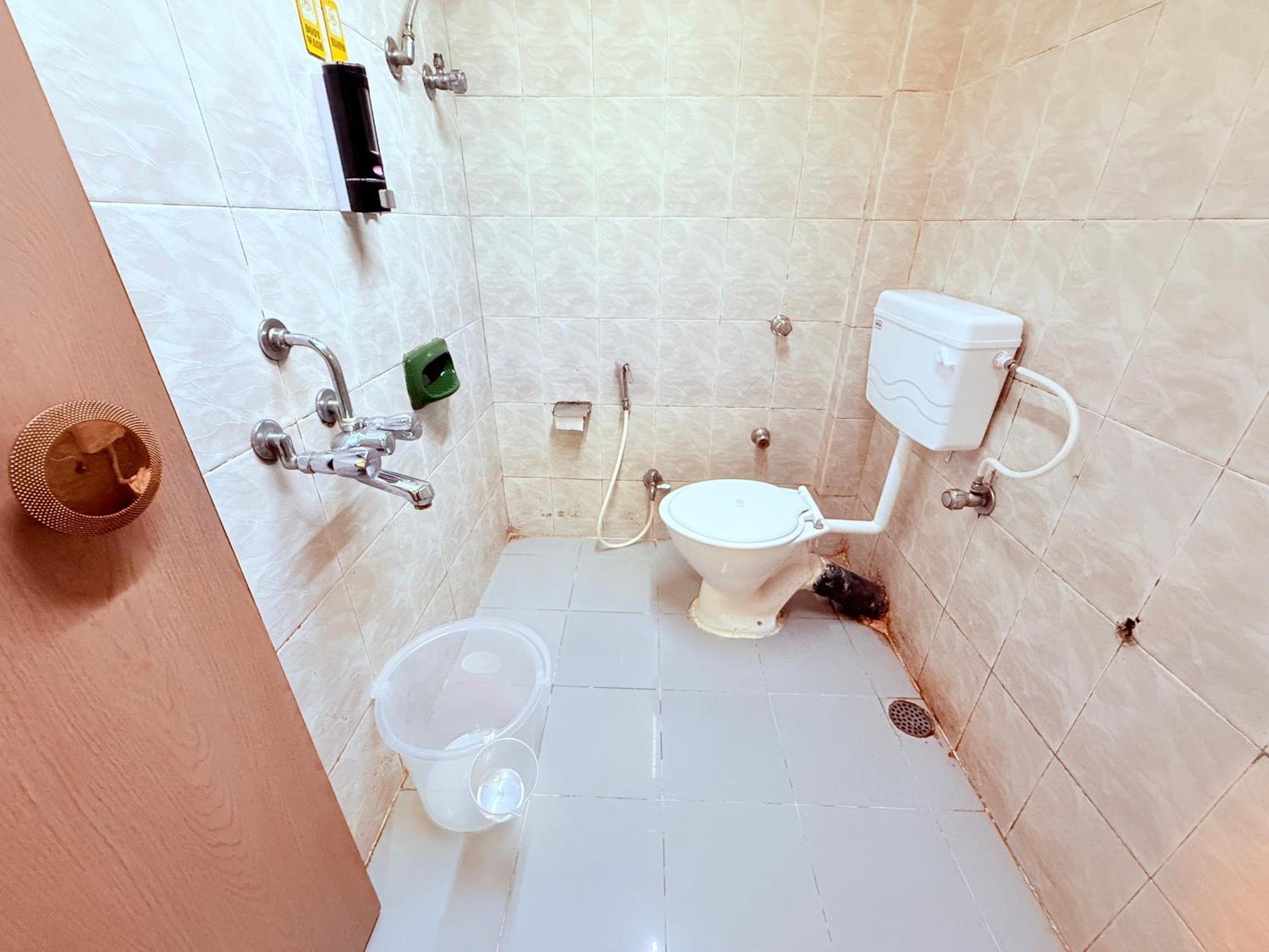 Hotel Highway Inn Andheri East, Mumbai